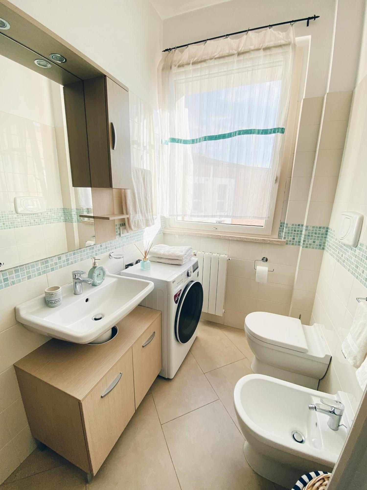 Apartment In Siena With Private Parking Экстерьер фото